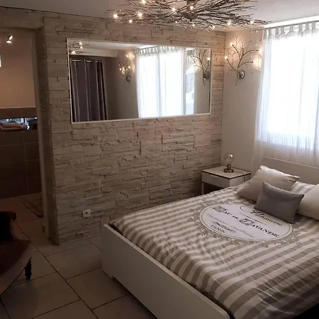 Appartement T1 Cosy à Orsay Extérieur photo