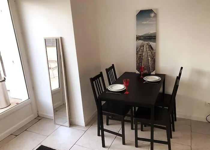 T1 Cosy
